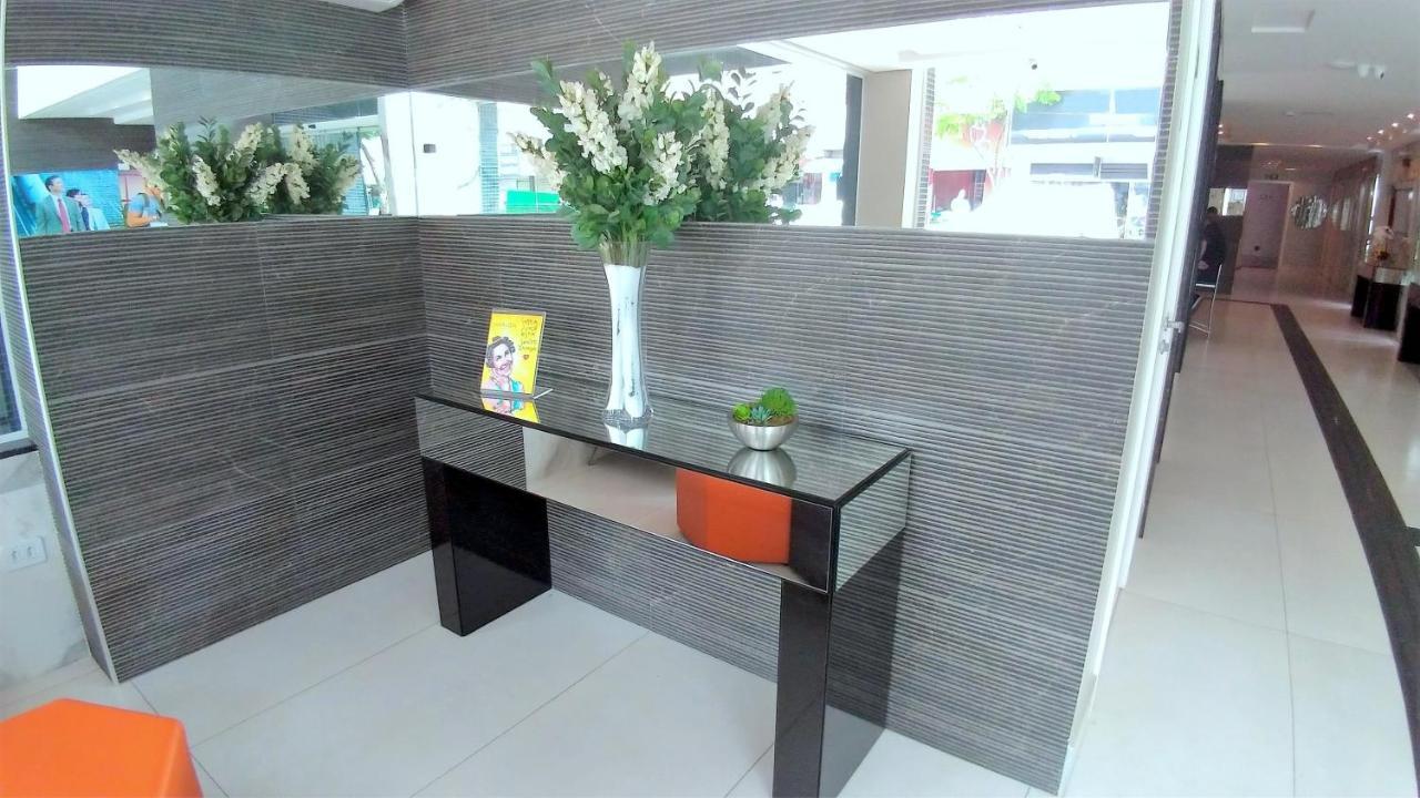 Hotel Avalon Maringa Economico ภายนอก รูปภาพ